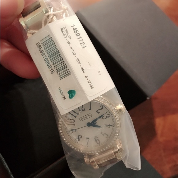 🔥Sales 🔥💖 Coach Women Watch 💖Holiday Gift Idea - Picture 8 of 8